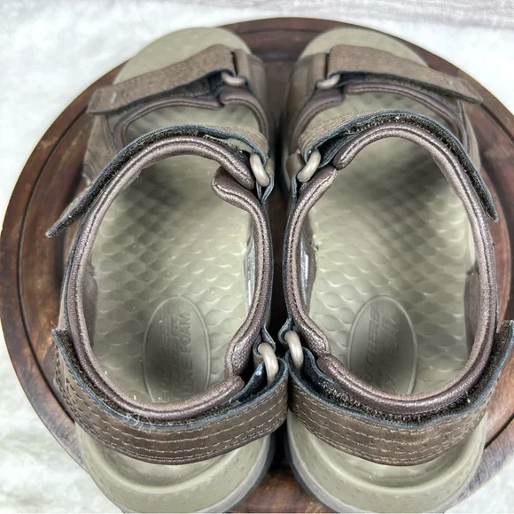 Skechers Men's Tresmen Garo Relaxed Fit Brown Sandals 204105 Size 8 Outdoor - Picture 7 of 12